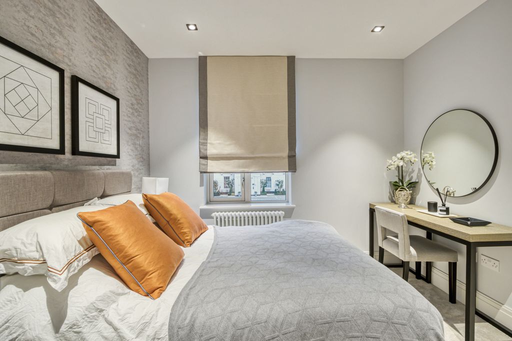 Additional image 18 of 4 bed semi-detached house for saleEgerton Drive, London, Greater London TW7
