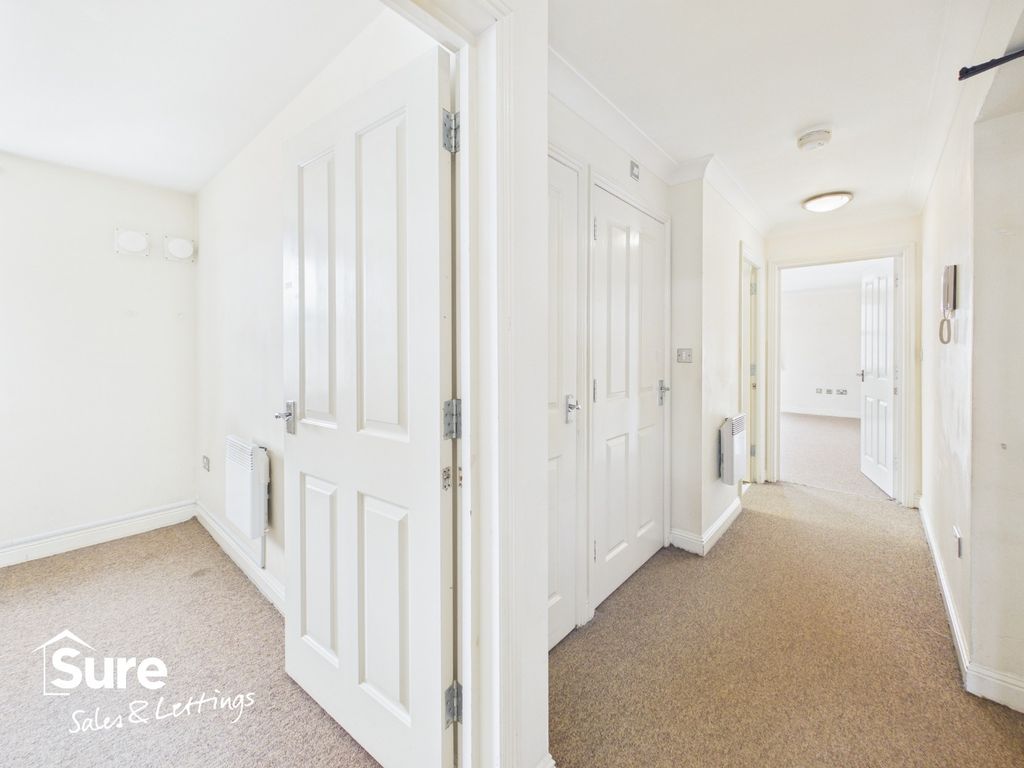 Property photo 3 of 22 5035155