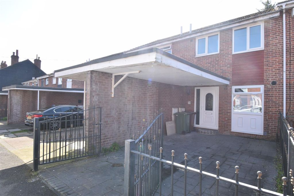 Property photo 1 of 13