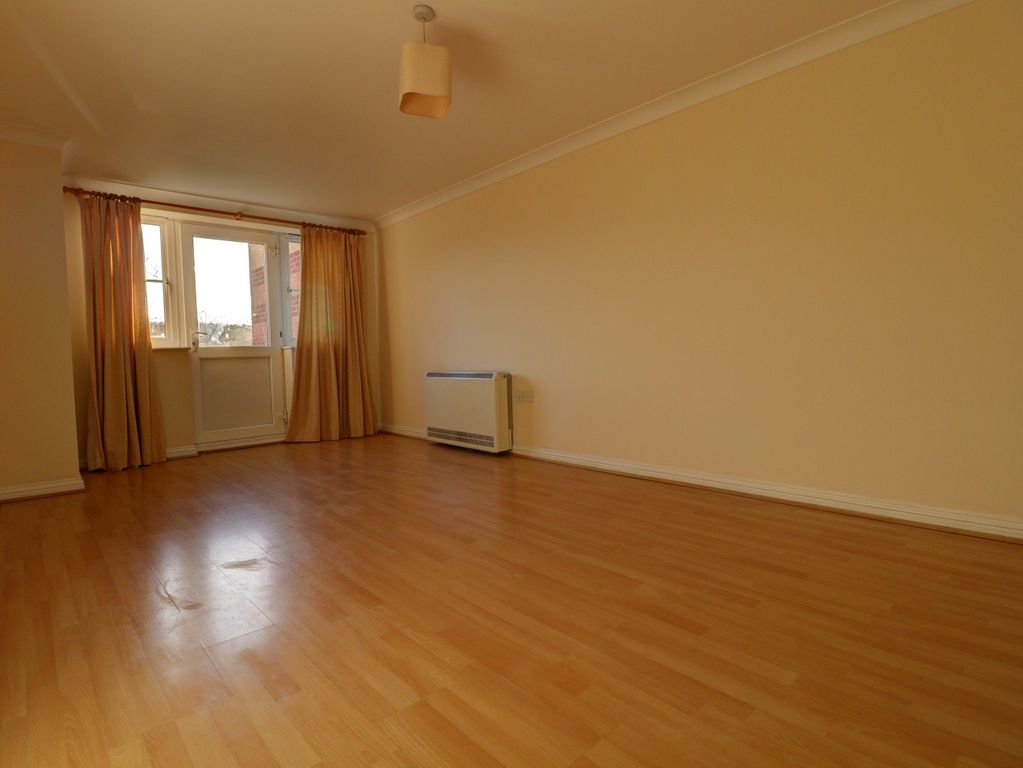 Property photo 2 of 9 Img_9900_1_2.Jpg