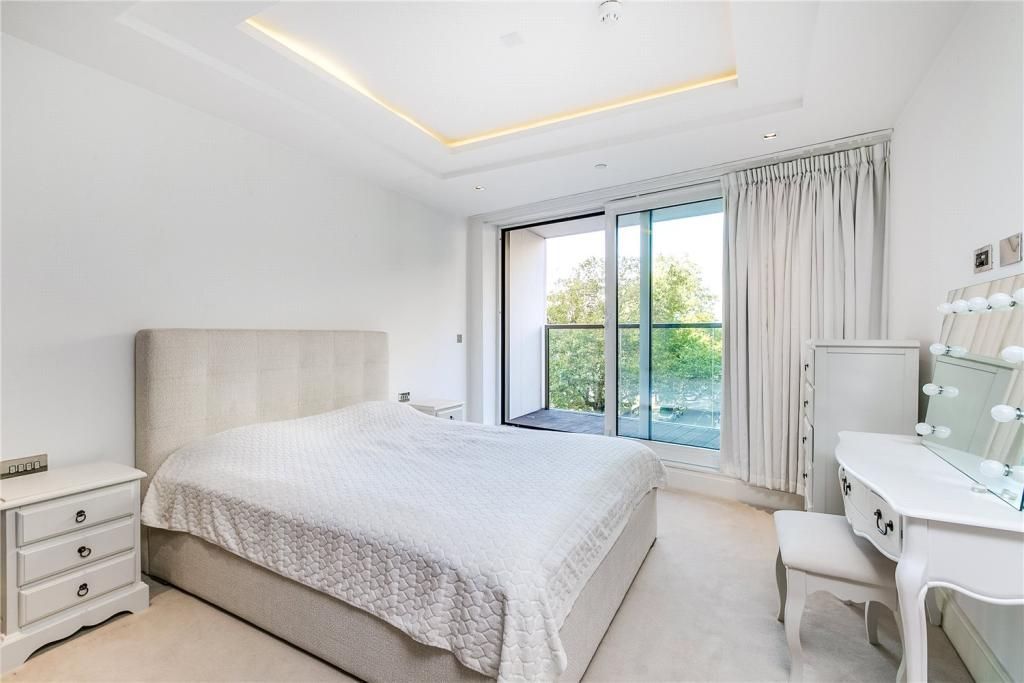 Property photo 2 of 3