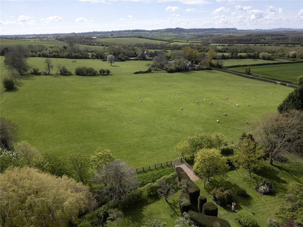 Additional image 22 of 7 bed detached house for saleSoutham, Warwickshire CV47