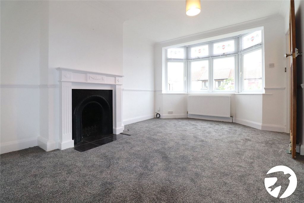 Property photo 2 of 15 Picture No. 14