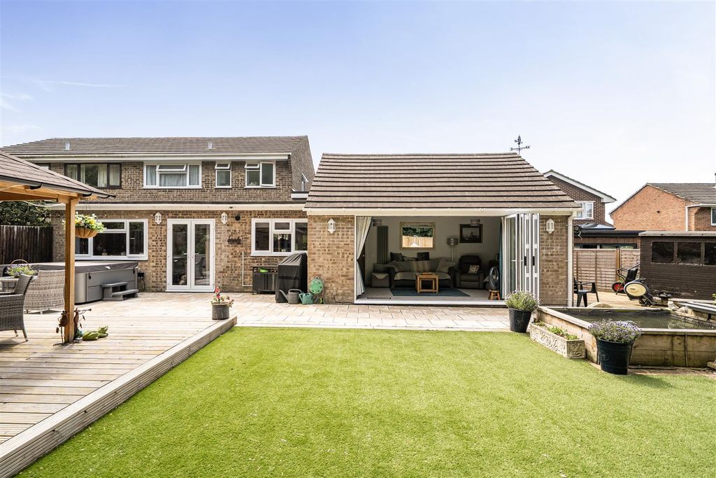Property photo 1 of 20 Rear Garden Bi-Folds.Jpg
