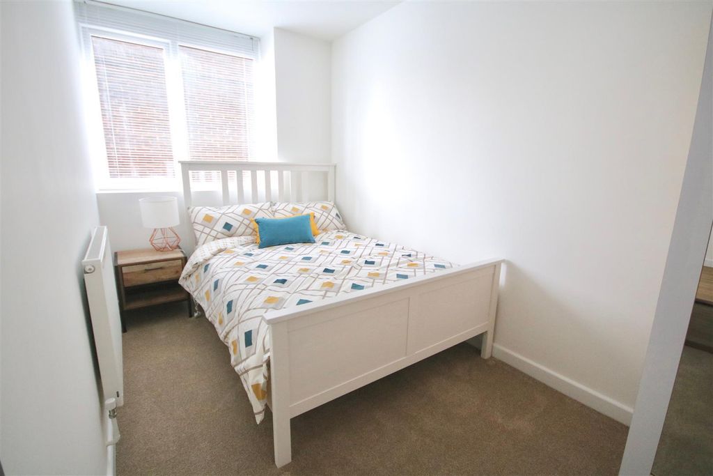 Property photo 3 of 6 Cwlqszd_Eeytkgz6Q2Axdg.Jpg