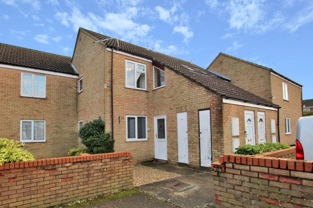 Property photo 1 of 6