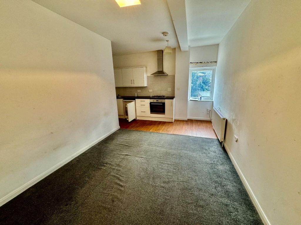 Property photo 2 of 6 Img_0325.Jpg