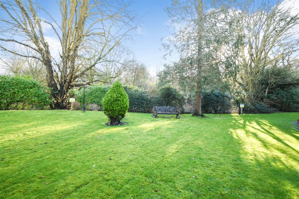 Property photo 2 of 11 Picture No. 09