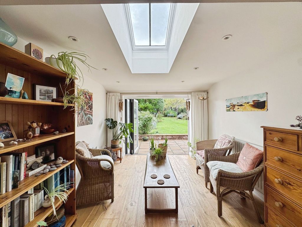 Property photo 3 of 22