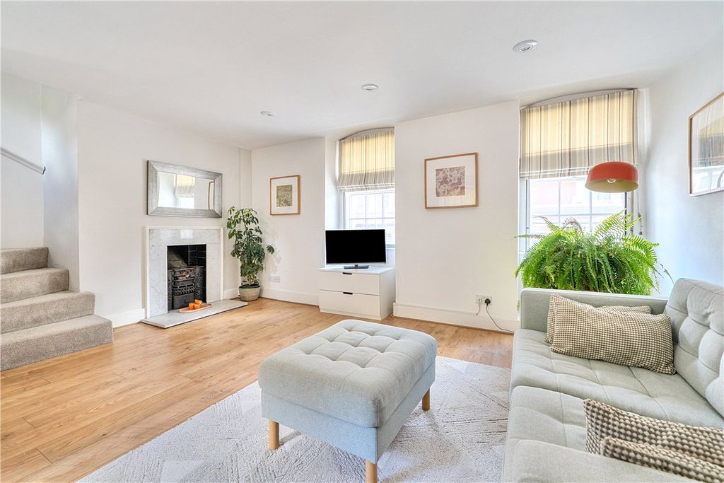 Property photo 2 of 14 Picture No. 27