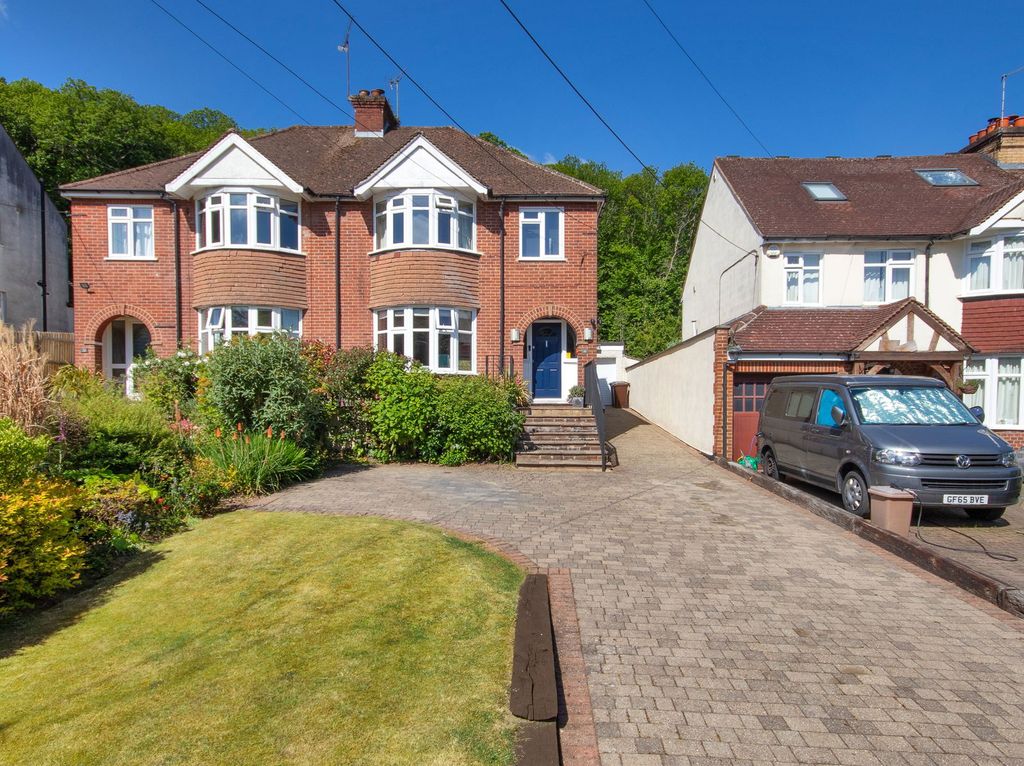 Property photo 1 of 46