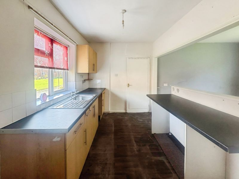 Property photo 2 of 6 Photo 4