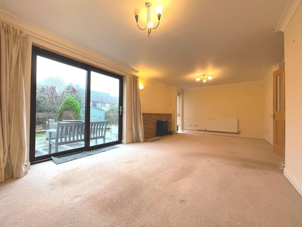 Property photo 3 of 9 Picture No. 17