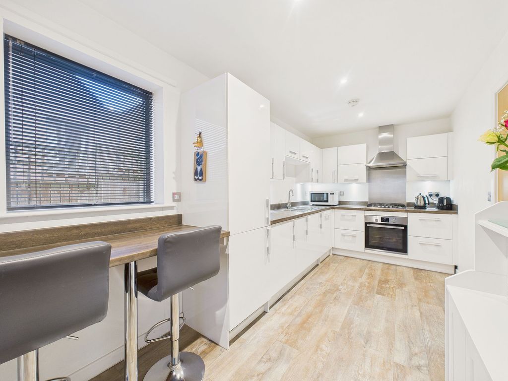 Property photo 1 of 15 Kitchen