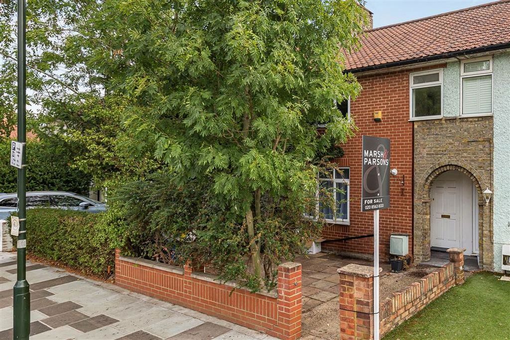 Property photo 1 of 8