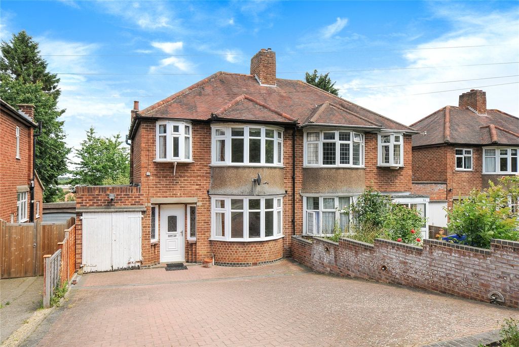 Property photo 1 of 10 Front External