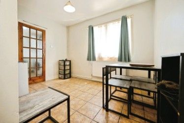 Property photo 3 of 15 31c360E6-5429-488F-Adb3-1c5F7E5Eb522
