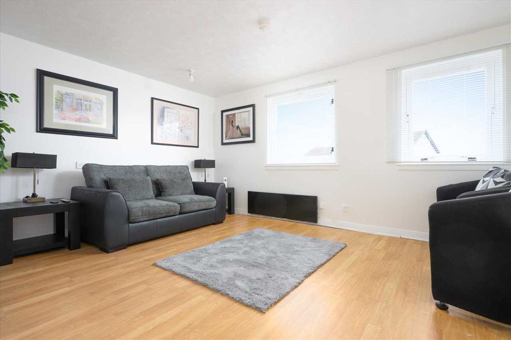 Property photo 2 of 8 Living Room