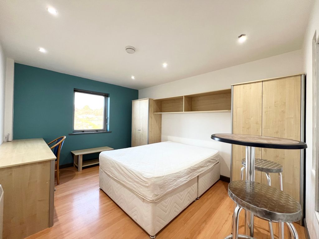 Property photo 2 of 6 Annex