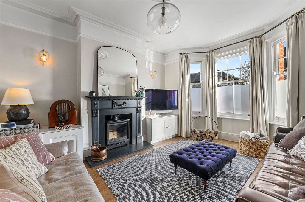 Property photo 2 of 25 Picture No. 46