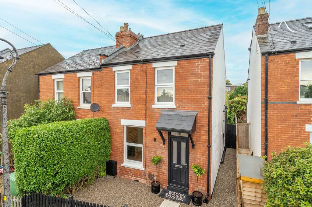 Property photo 1 of 16
