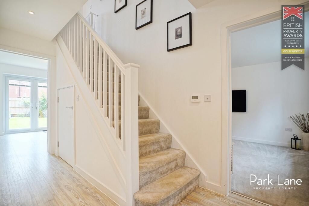 Property photo 3 of 31