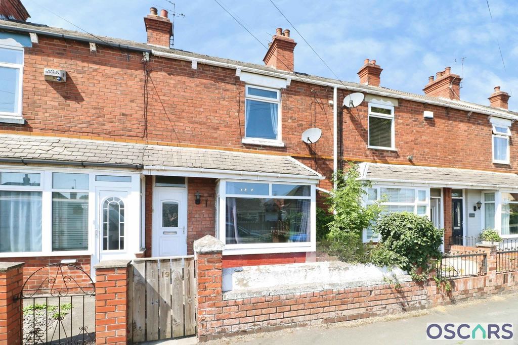 Property photo 1 of 17 Photo 16