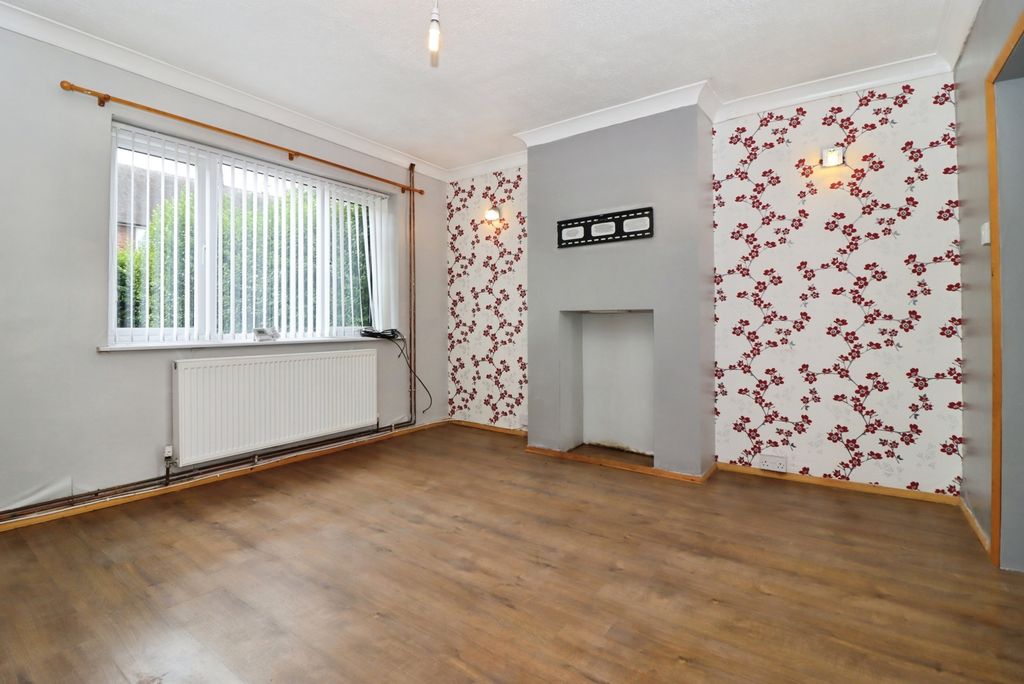 Property photo 2 of 14 Photo