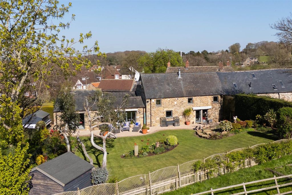 Property photo 2 of 83 Externals-29.Jpg