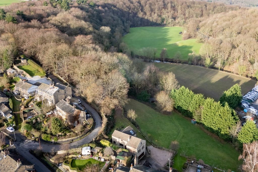 Additional image 8 of 4 bed detached house for saleMagdale, Honley, Holmfirth, West Yorkshire HD9