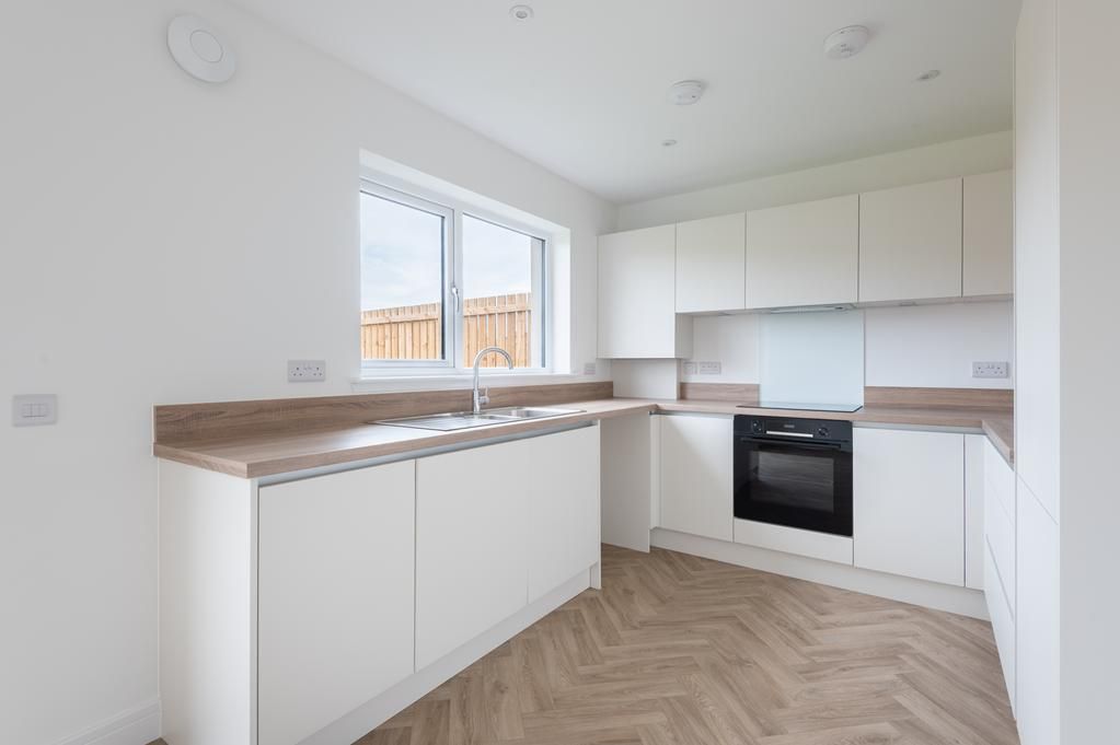Property photo 2 of 23 Cup1506Pem Kitchen Area Left.Jpg