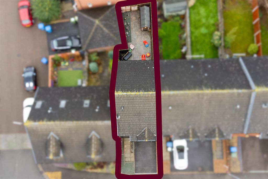 Property photo 2 of 24 10 Waterfields Drone Overhead.Jpg