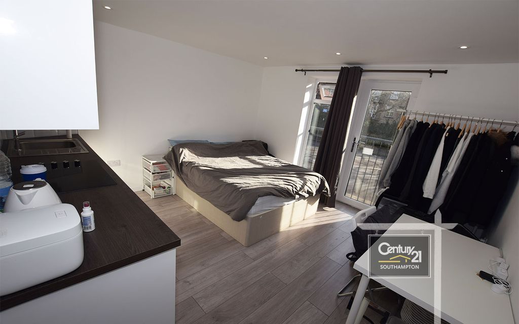 Property photo 1 of 4