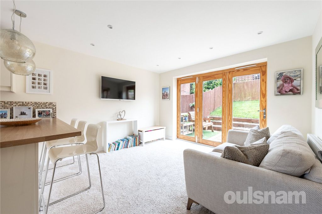 Property photo 3 of 18 Picture No. 05