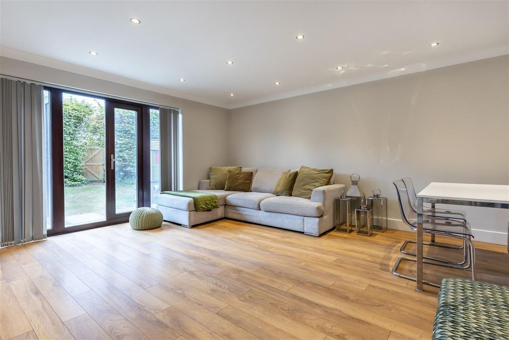 Property photo 2 of 17 Flat 10   Ashtree C (1).Jpg