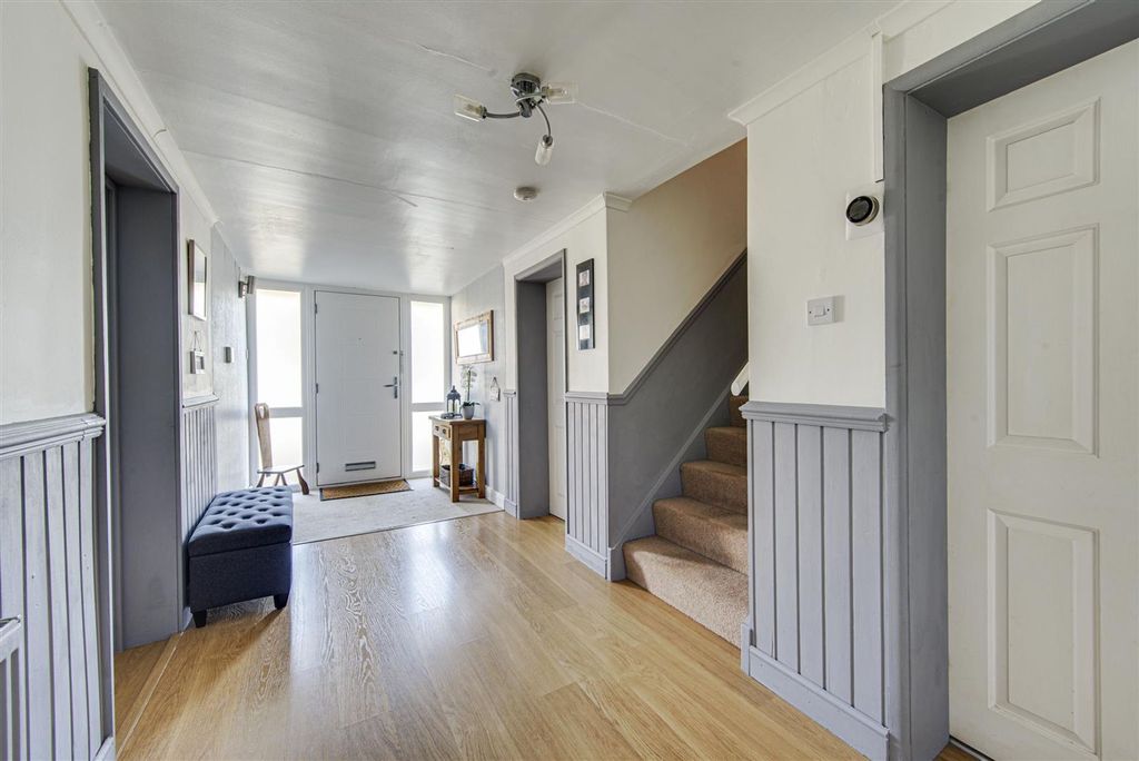 Property photo 2 of 37 Dsc_4039-Dsc_4043.Jpg