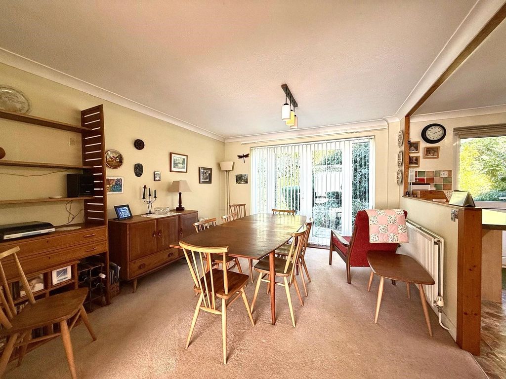 Property photo 3 of 14 Picture No. 15
