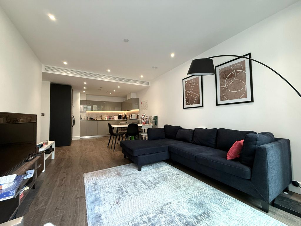 Property photo 1 of 18 Two Bedroom Apartment To Rent