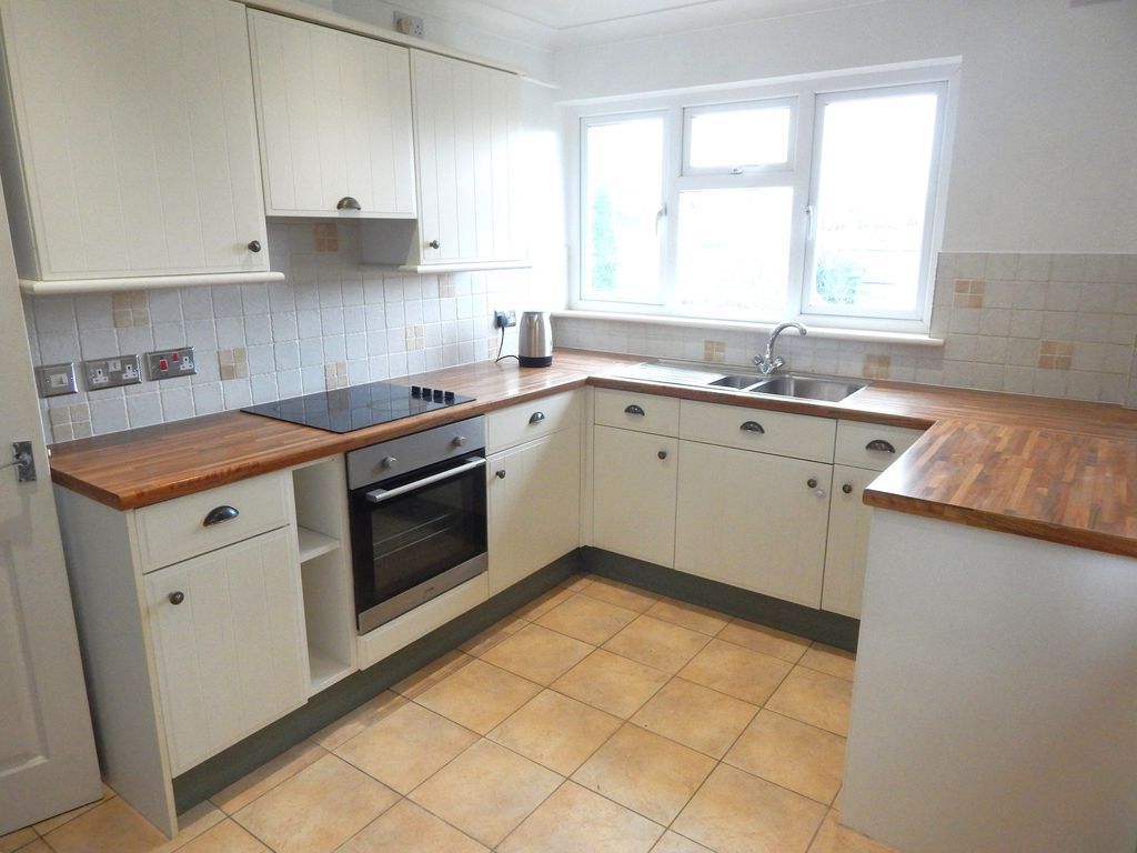 Property photo 2 of 14 Photo 13