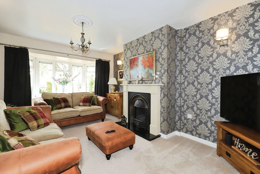 Property photo 3 of 20 Pbox-Img.Jpg