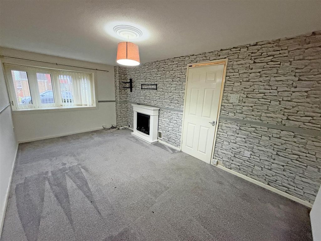 Property photo 3 of 12 Living Room.Jpg