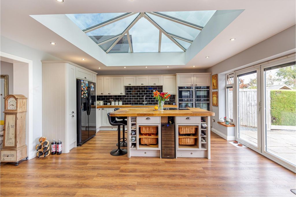 Property photo 3 of 46 Kitchen-2.Jpg