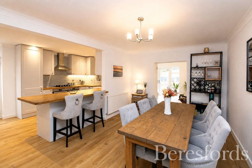 Property photo 2 of 14 Kitchen/Diner