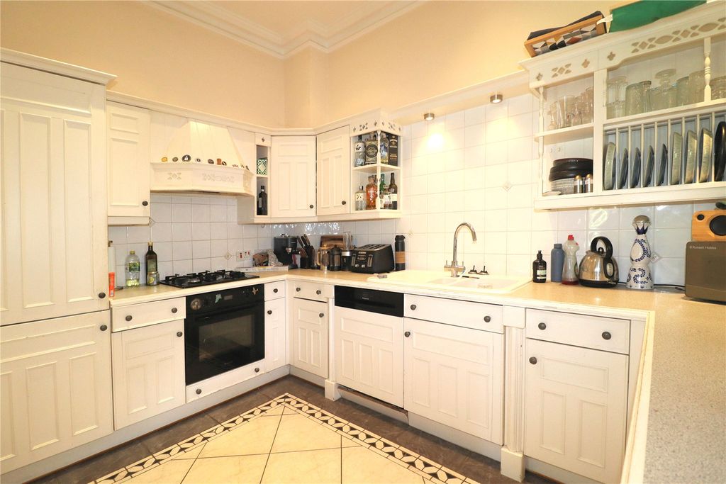 Property photo 2 of 11 Picture No. 01