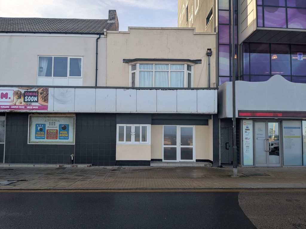 Property photo 2 of 8