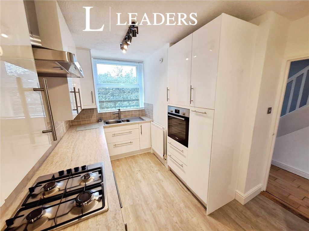 Property photo 1 of 10 Pbox-Img.Jpg