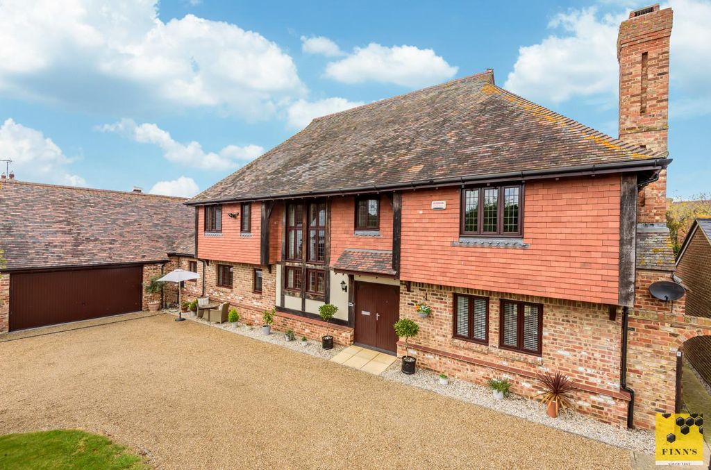 Property photo 1 of 11 49E6E5B3-Effd-4Efa-A1c5-B74056413066.Jpg