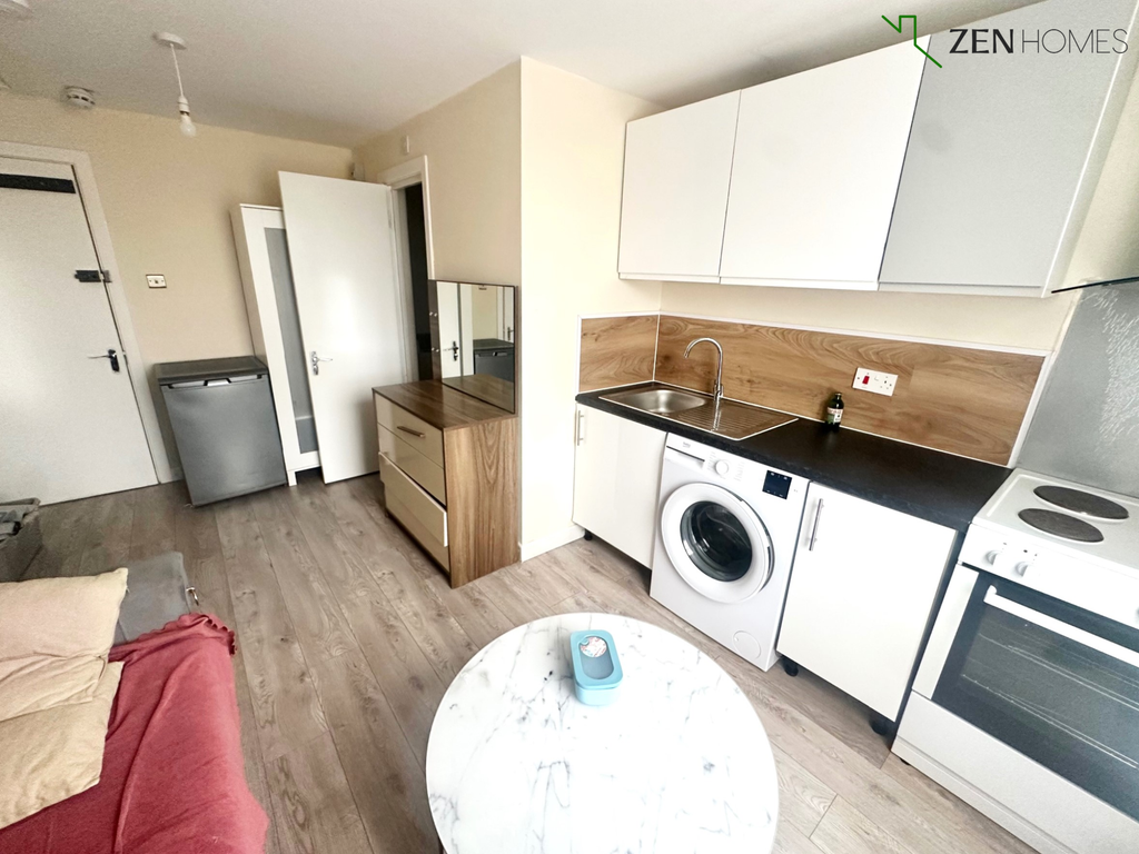 Property photo 3 of 3