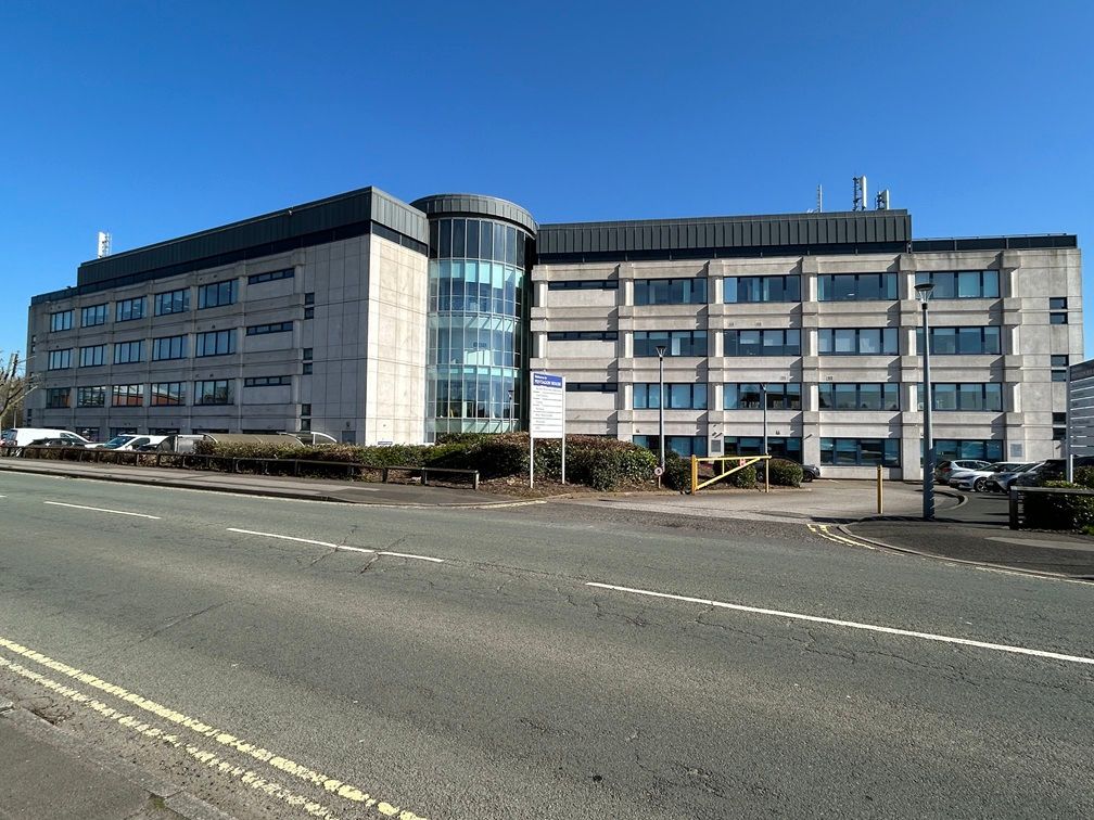 Property photo 2 of 6 Photo 11