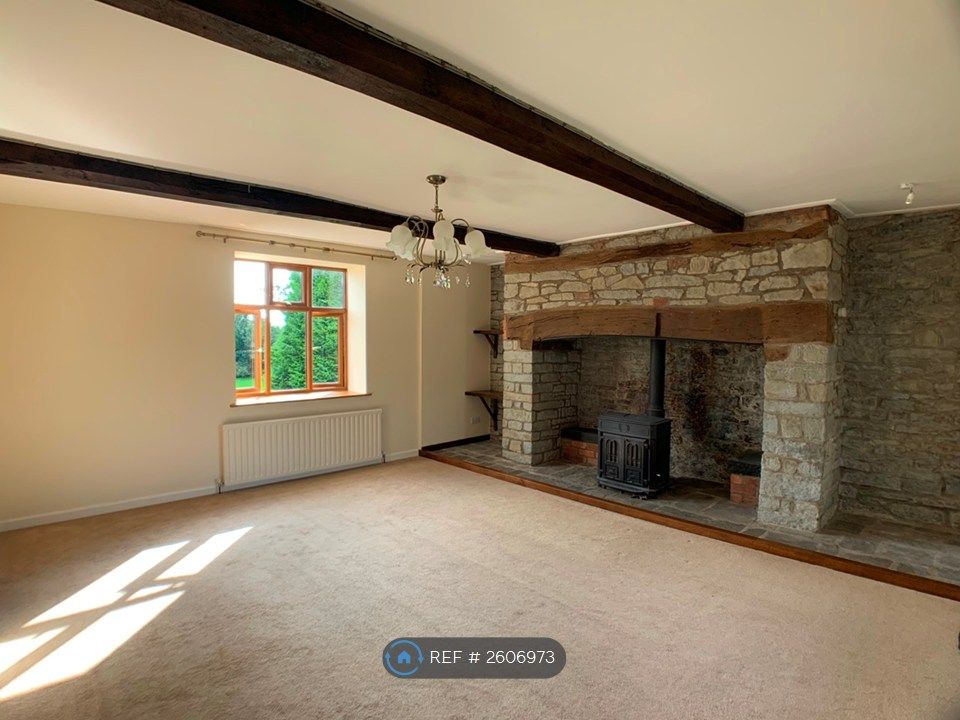 Property photo 2 of 19 Living Room